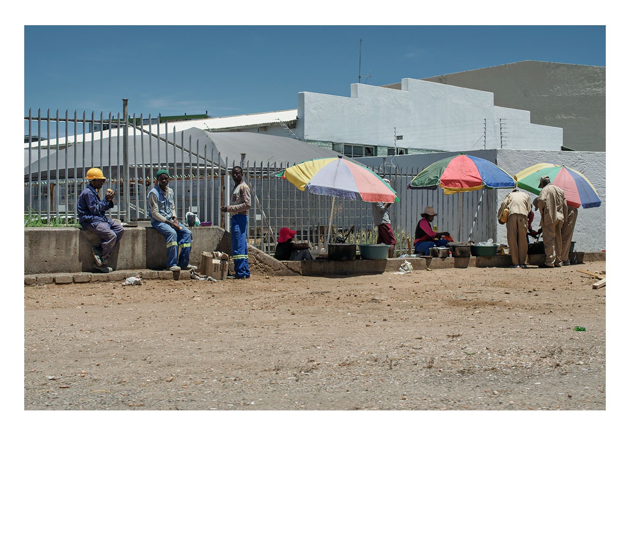 Windhoek-Lunch-Time_Traders-selling-their-goods-during-lunch-time