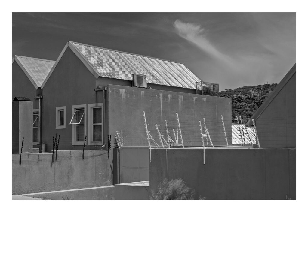 Windhoek-Suburbia_d
